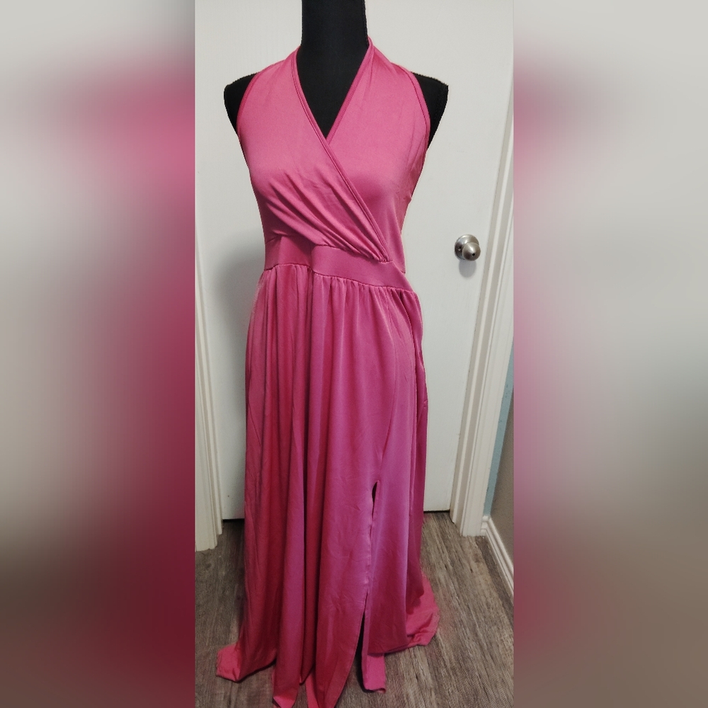 Elegant Pink Halter Maxi Dress
